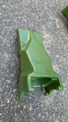 Denti per benna per impieghi gravosi V43, compatibili con escavatori CAT E330/E336, Hitachi ZX350, denti per pala resistenti all'usura in acciaio legatoV43RC、V43SYL、V43PN、V43SDX、V43ARH