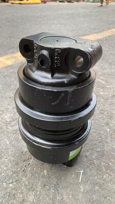 XCMG 370 Track Idler - processo di normalizzazione del calore residuo, anti-invecchiamento e resistente alla corrosione, mantiene la tensione del binario per la miniera / cantiere applicabile ai macchinari di ingegneria per escavatori XCMG 370