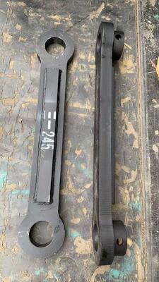 Sany SY245 escavatore rinforzato e rinforzato bastone di collegamento del secchio, bastone di collegamento di tipo H in acciaio legato forgiato, accessorio speciale anti-frattura